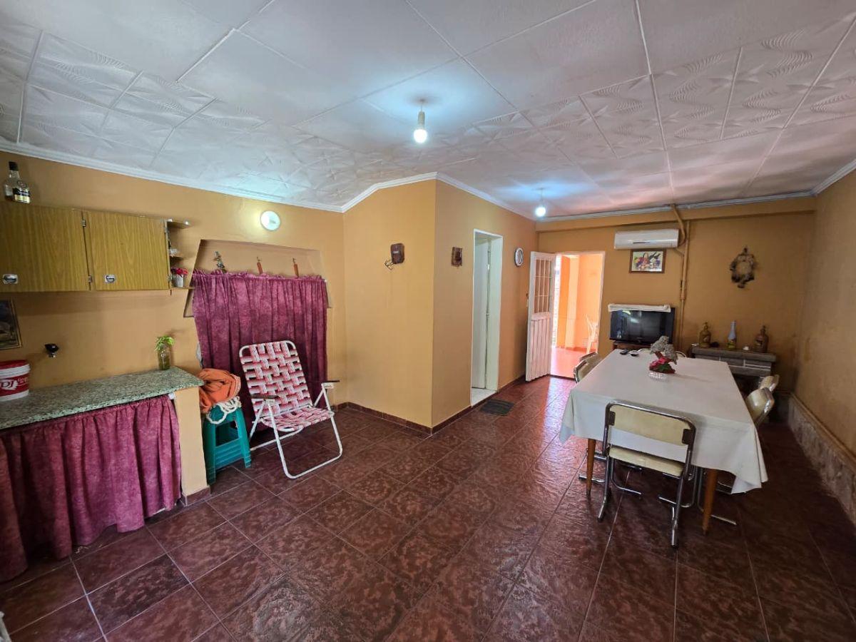 Foto de Venta: Casa en PH - 3 dormitorios - Pileta, patio y cochera - Malvinas, imagen 3