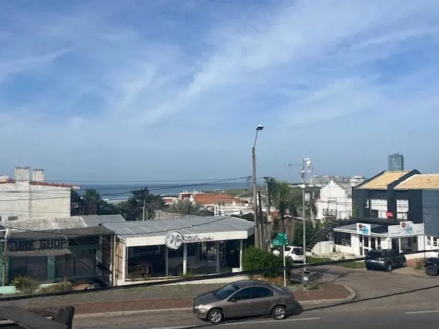 LOCAL COMERCIAL EN VENTA CON DEPARTAMENTO EN PLANTA ALTA EN LA BARRA - TM6852309 3