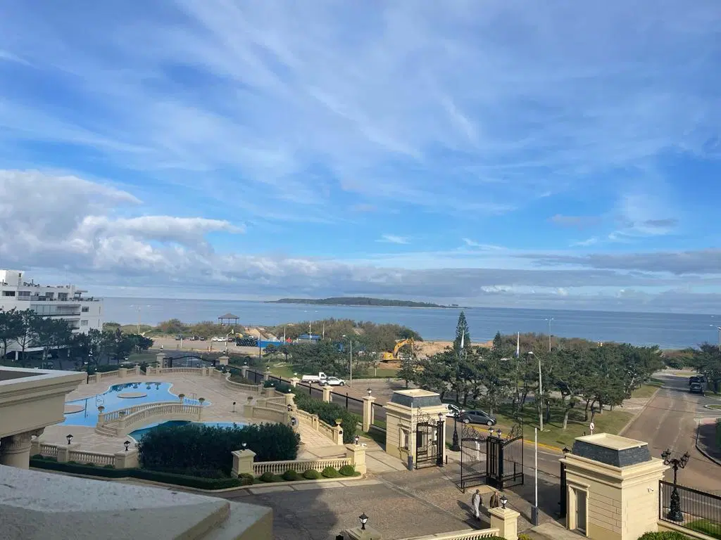 Punta del Este Venta departamento Le Jardin 201 TM 28444 4