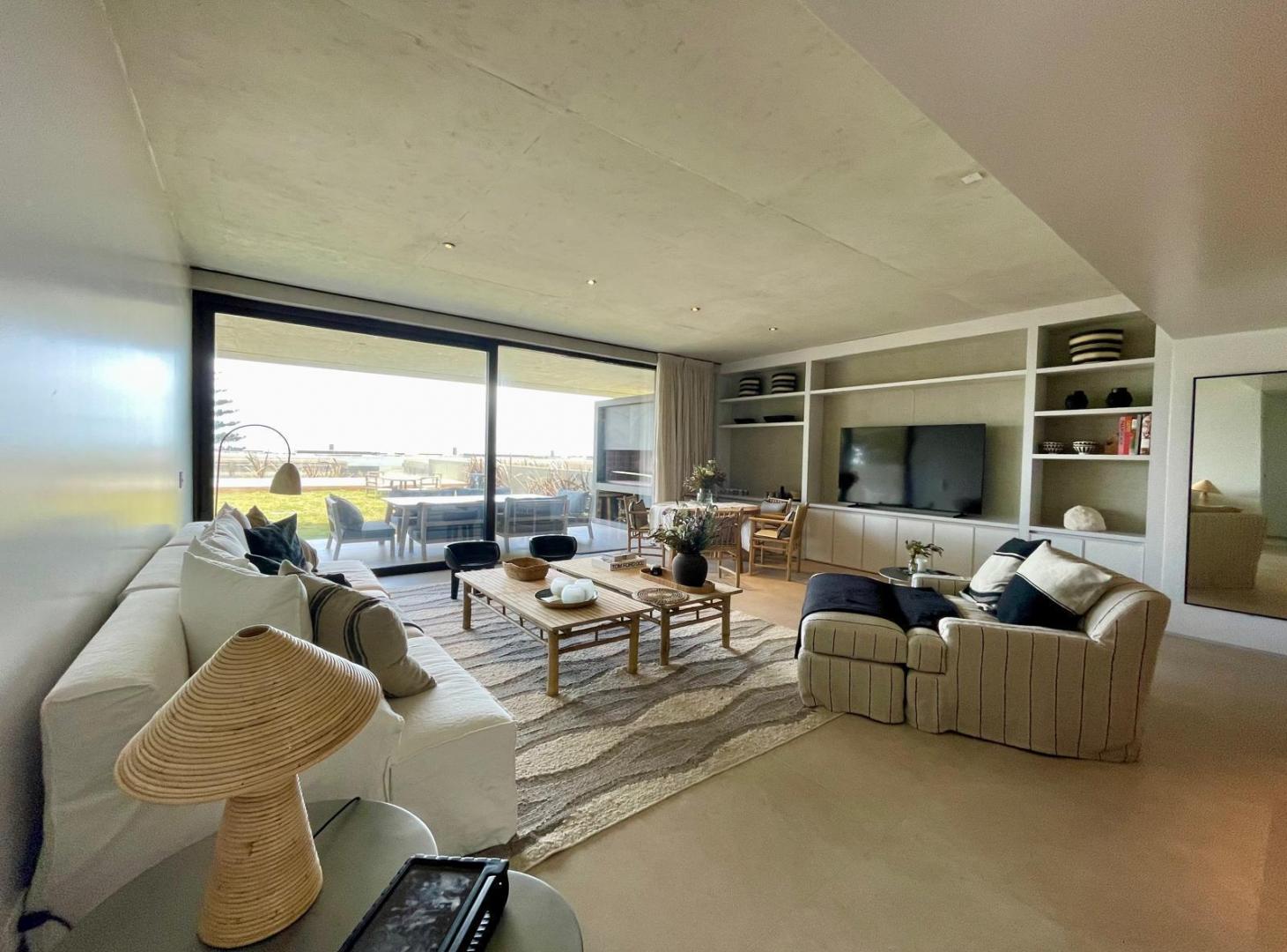 Foto de Departamento en Alquiler La Barra Planta Jardín, imagen 2