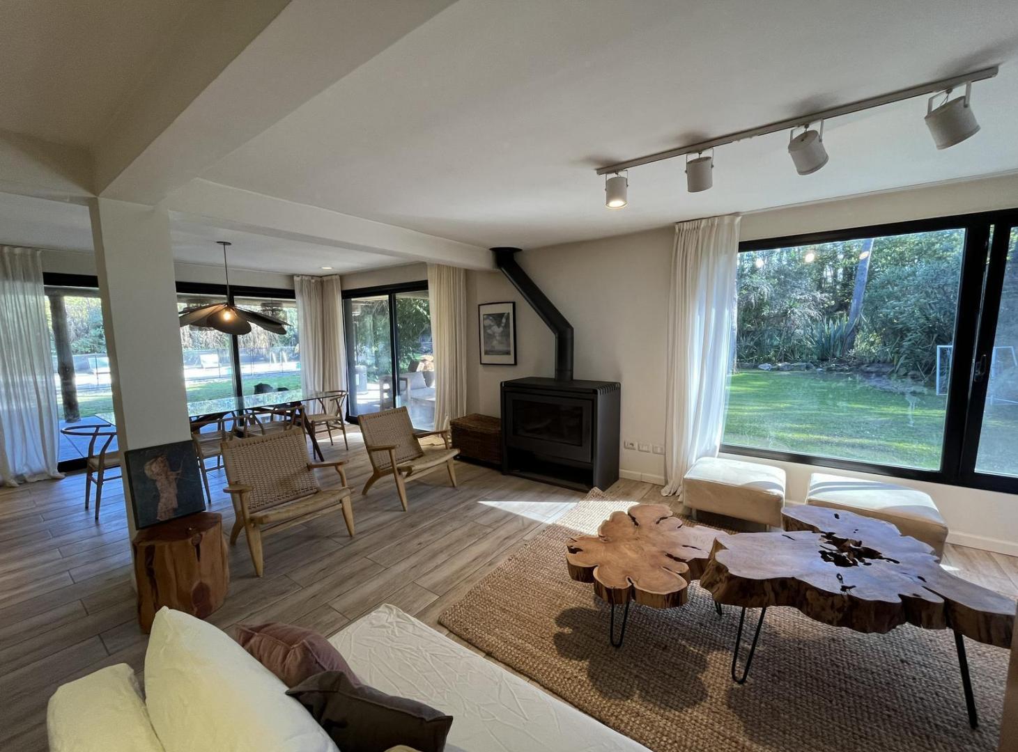 Foto de LA BARRA VENTA Y ALQUILER "CASA SEQUOIA" TM5674, imagen 4