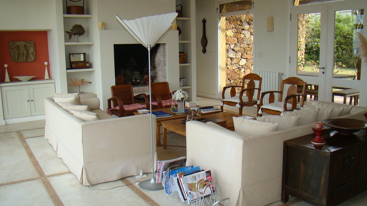 Foto de LAGUNA BLANCA VENTA Y ALQUILER CASA LOS PICHONES TM5932, imagen 1