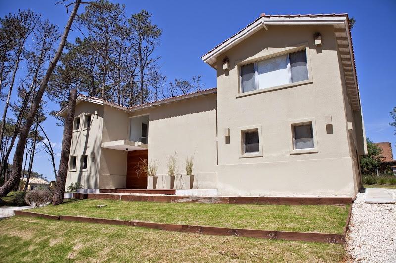 Foto de LAGUNA BLANCA VENTA Y ALQUILER CASA ROCA tm 7470, imagen 3