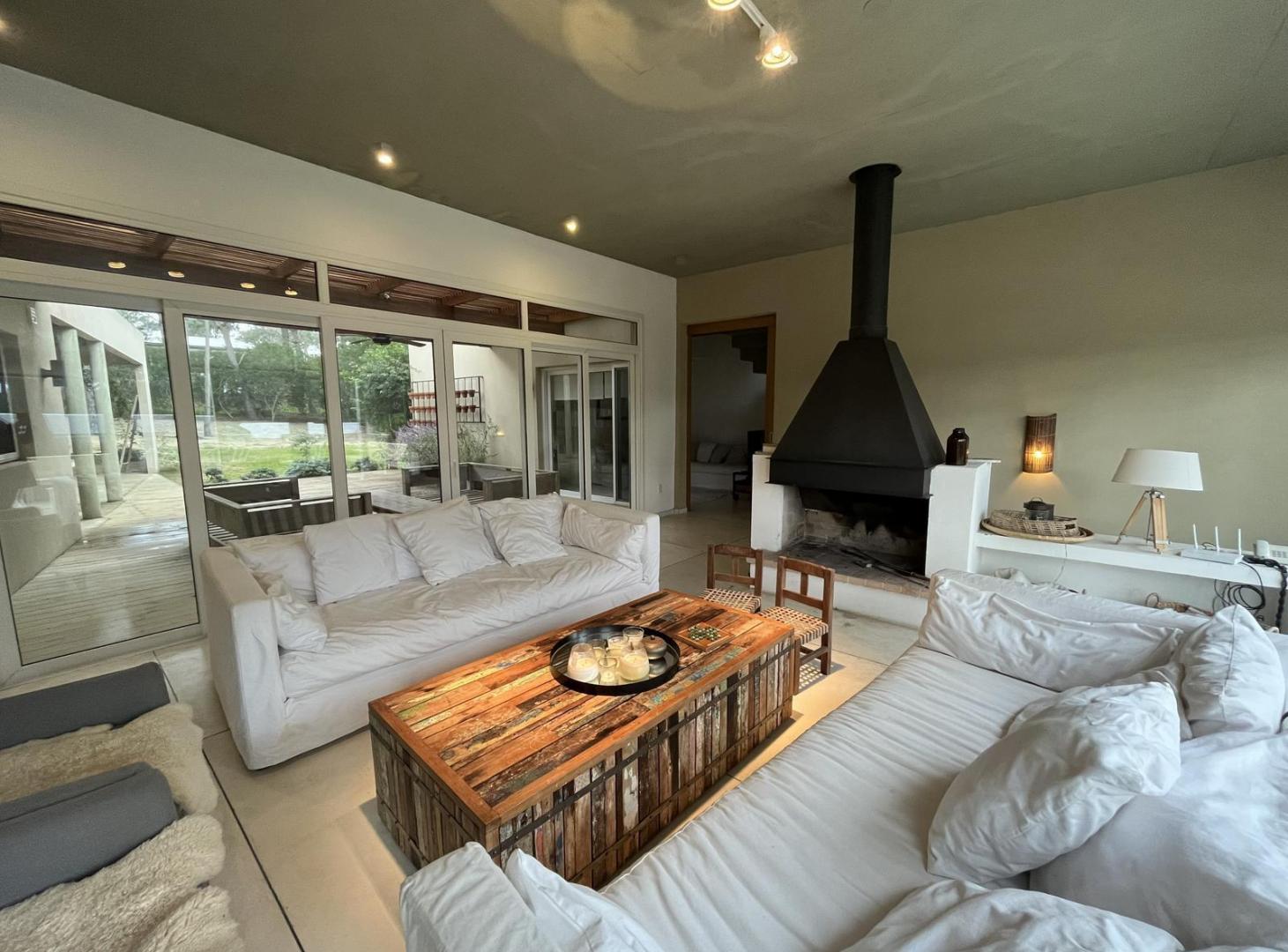Foto de CASA EN VENTA Y ALQUILER EN JOSE IGNACIO "I15 PINAR", imagen 3