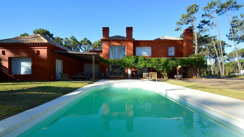 Foto de Casa con Pileta en Barrio Cerrado Laguna Blanca - TM5816, imagen 3