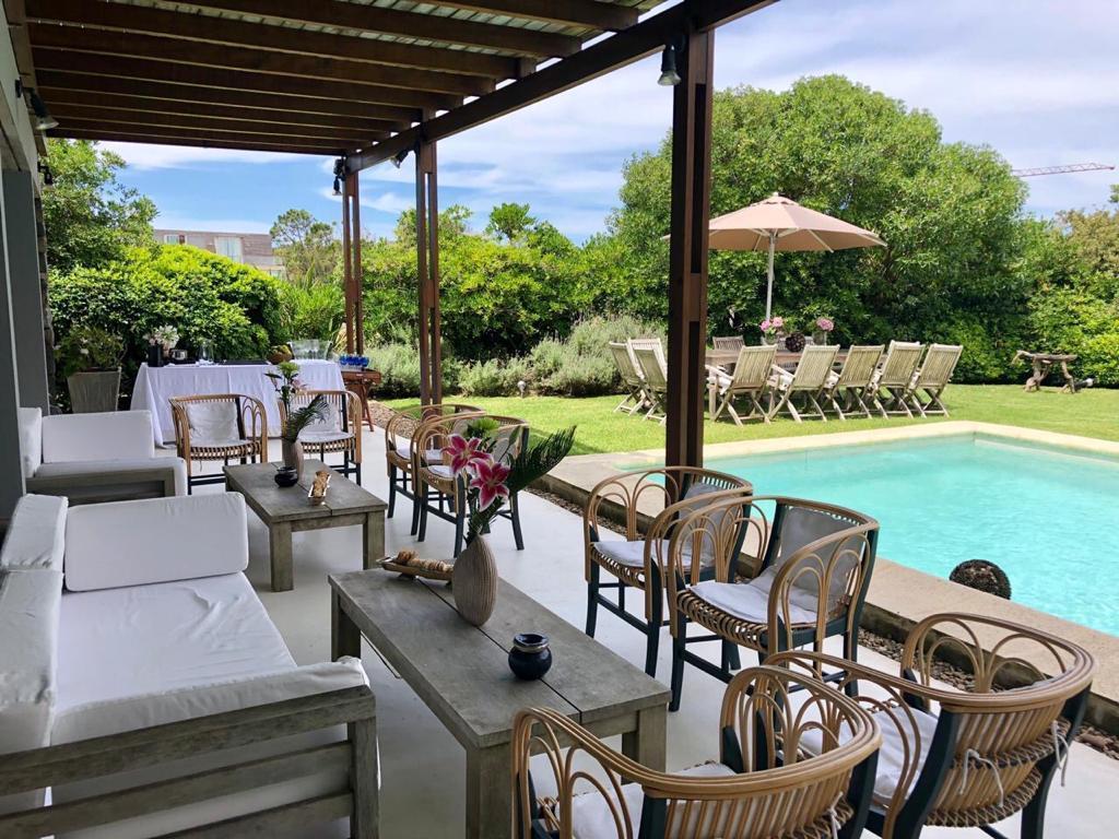 Foto de En Exclusividad Venta Manantiales Casa TM 1176987, imagen 1