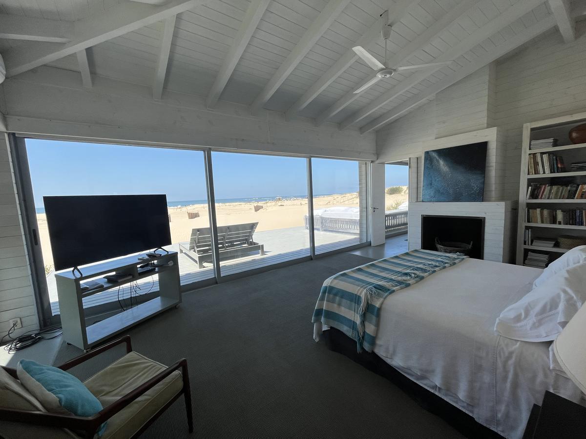 Foto de House for rent oceanfront in Club de Mar "Ondarreta", imagen 4