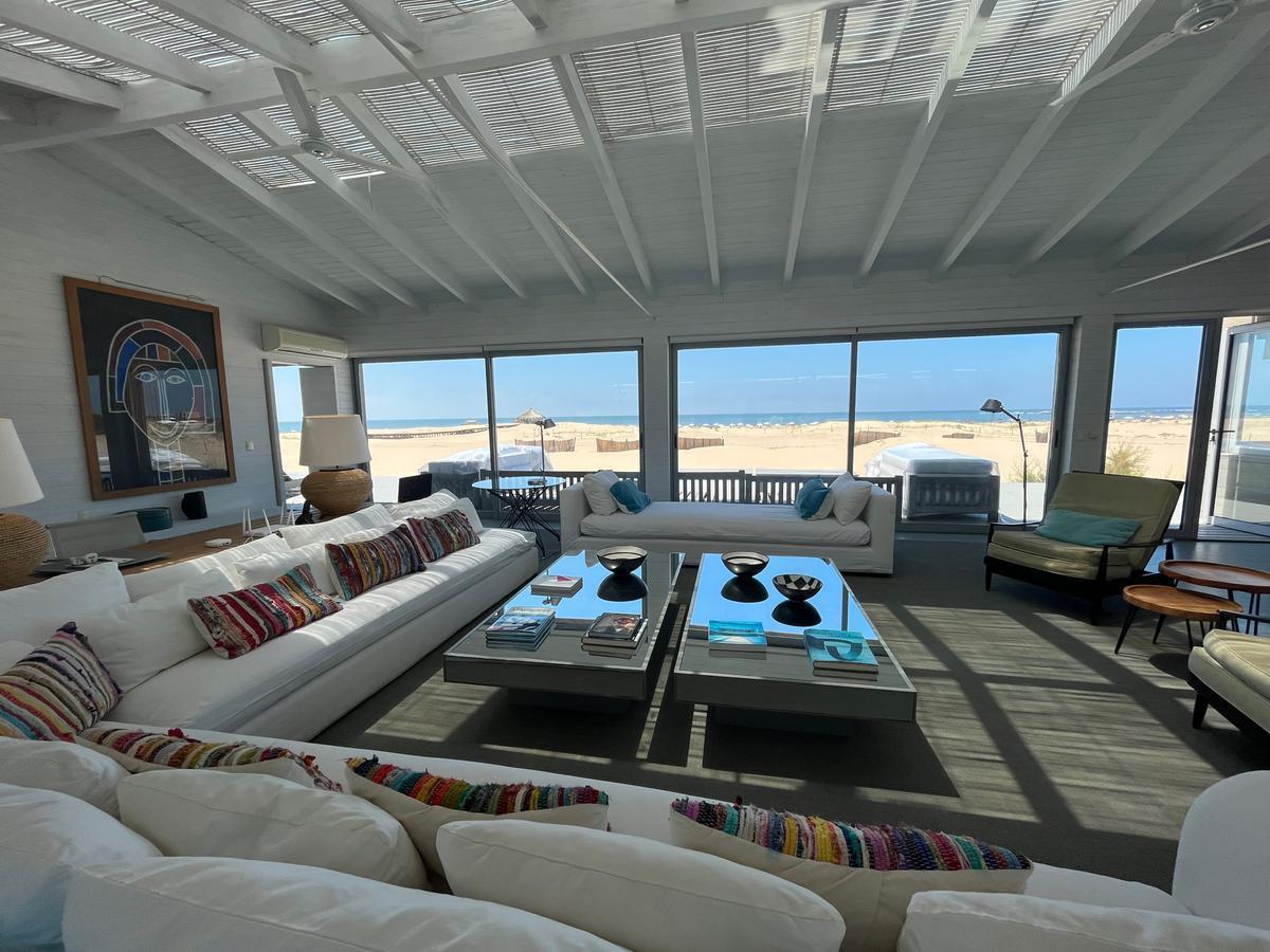 Foto de House for rent oceanfront in Club de Mar "Ondarreta", imagen 2