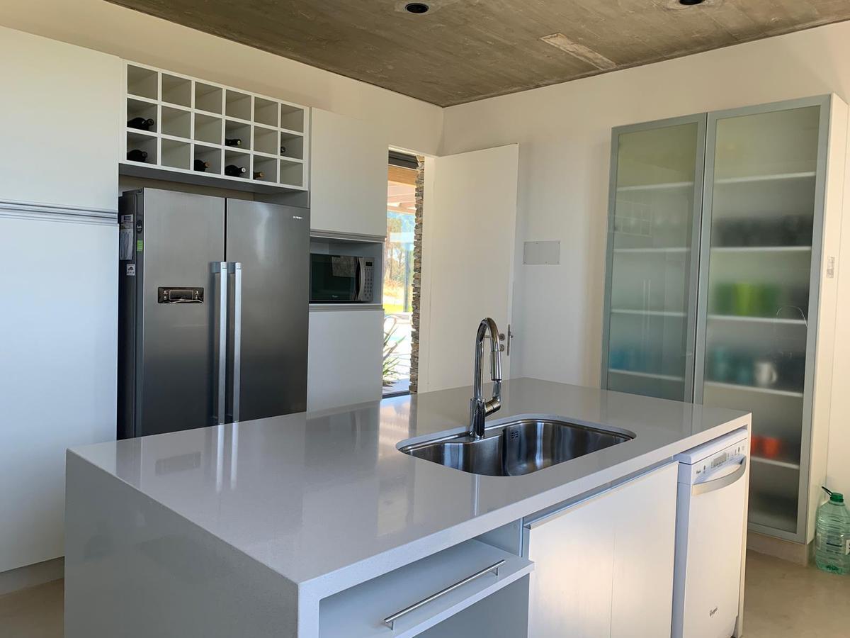 Foto de H3 LAGUNA ESCONDIDA TM2201955, imagen 4
