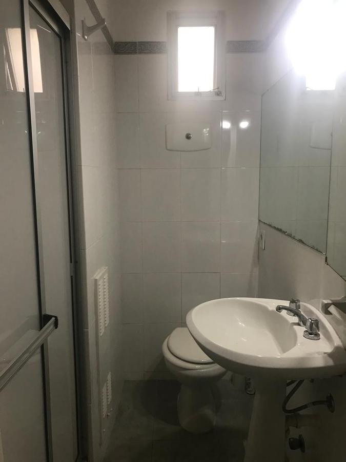 Foto de DEPARTAMENTO EN ALQUILER - AZUCENA 203, imagen 4