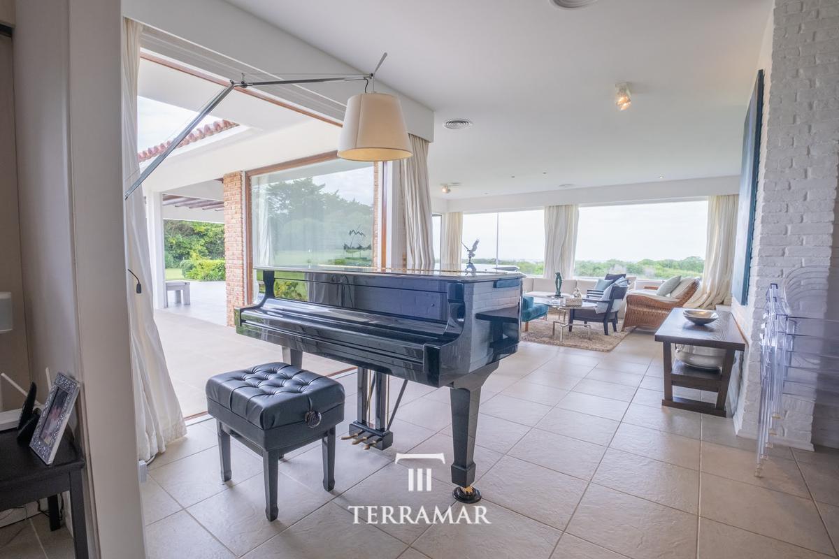 Foto de Casa en Venta en Playa Brava THO4980955, imagen 2