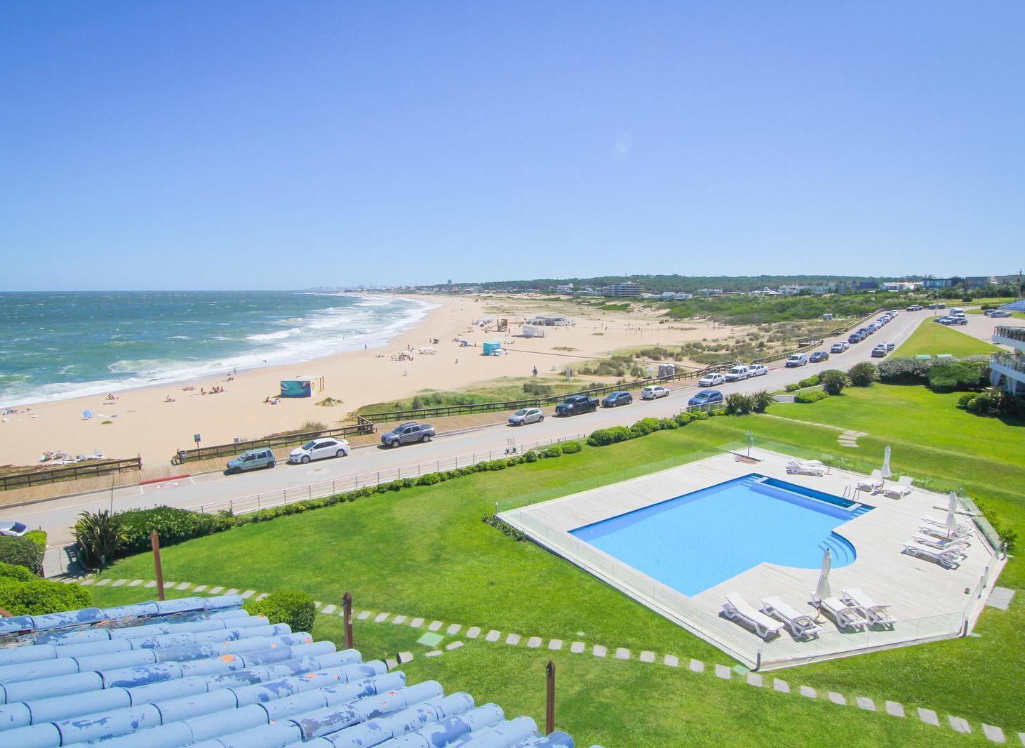 Foto de Penthouse en Alquiler y Venta en Lomas de Manantiales Primera Fila, imagen 3