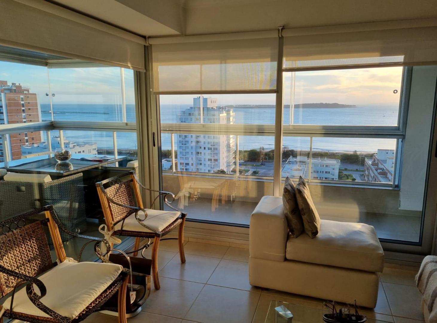 Foto de Espectacular Departamento con Parrilla y la Mejor Vista al Mar, imagen 2