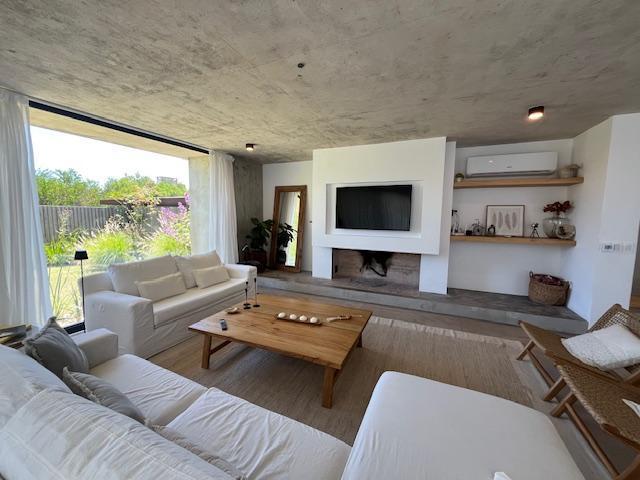 Foto de OVALADA - JOSE IGNACIO, imagen 3