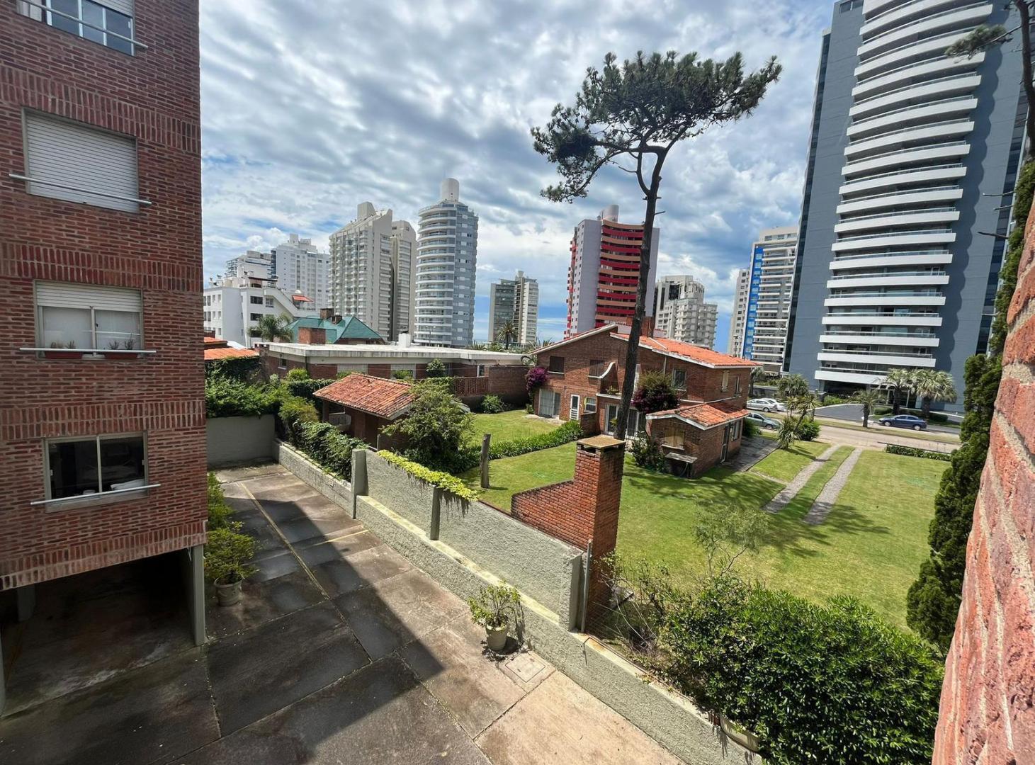Foto de DEPARTAMENTO EN VENTA EDIFICIO MBURUCUYA - TM5687708, imagen 1