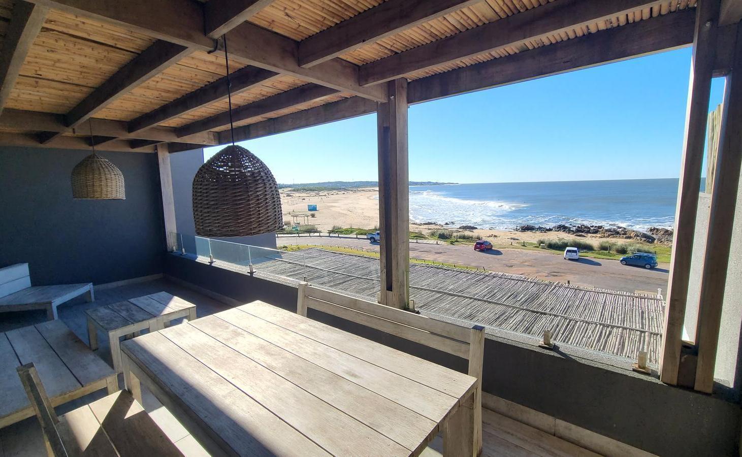 Foto de Espectacular Departamento Sobre Playa Montoya - TM6181218, imagen 2
