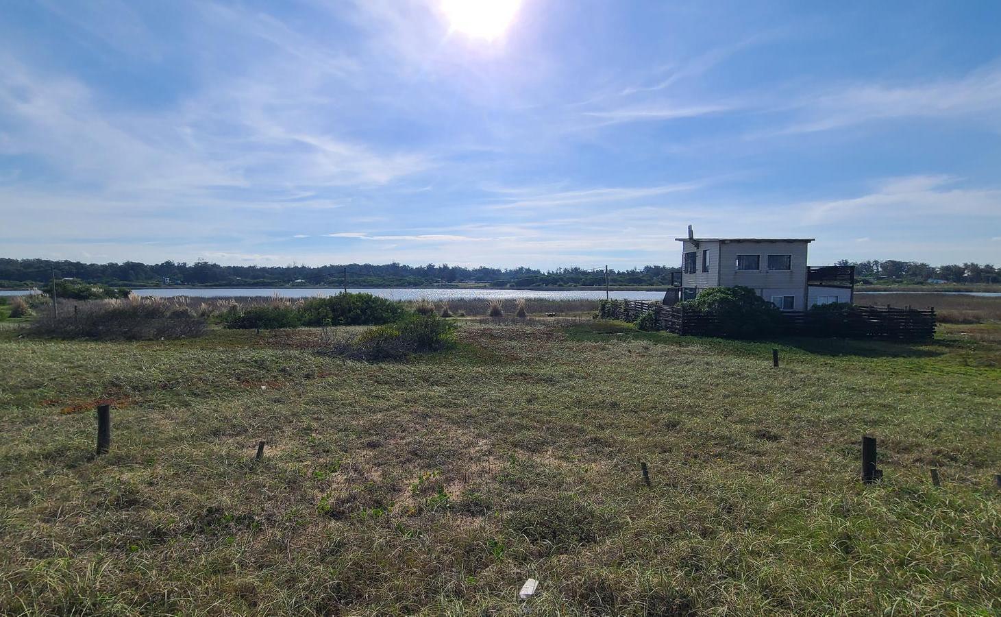 Foto de Terreno Primera Fila al Mar en Santa Mónica, José Ignacio - TM7034655, imagen 1