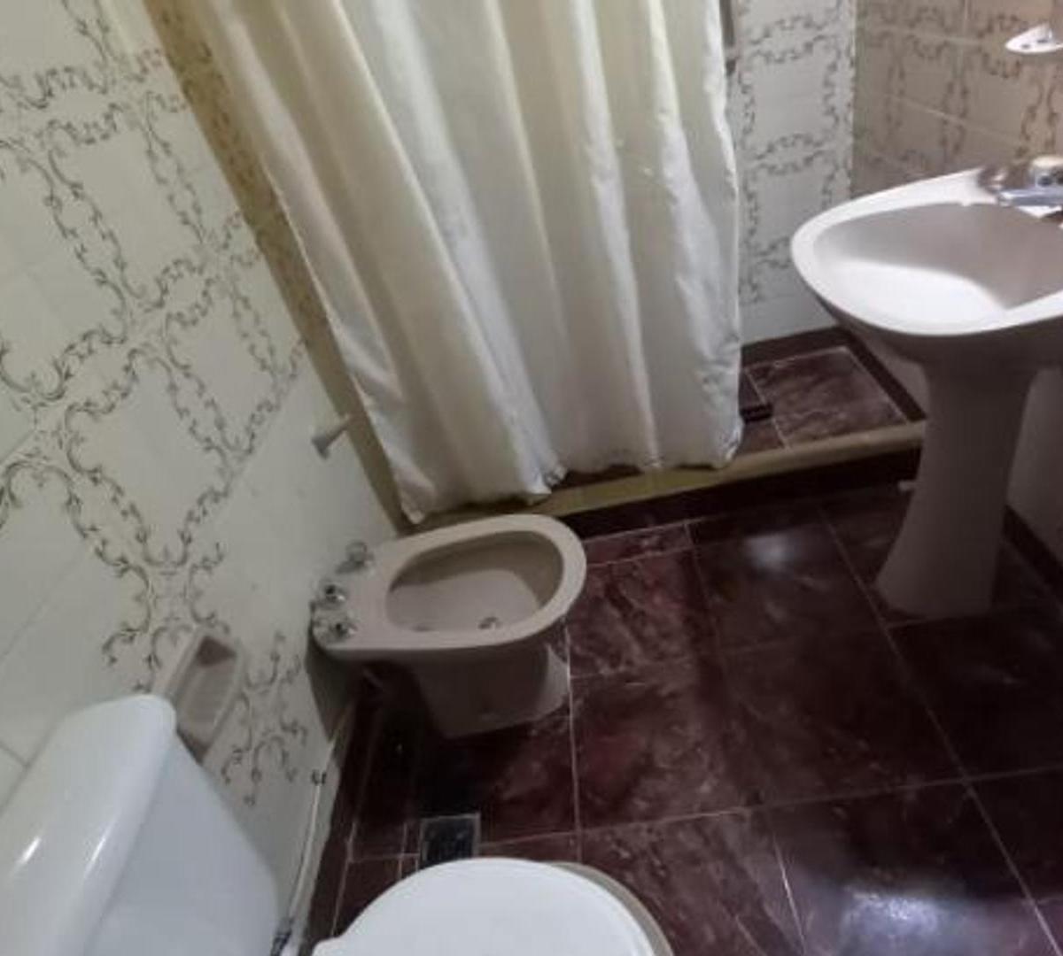 Apóstoles 1230 01 - 02 1