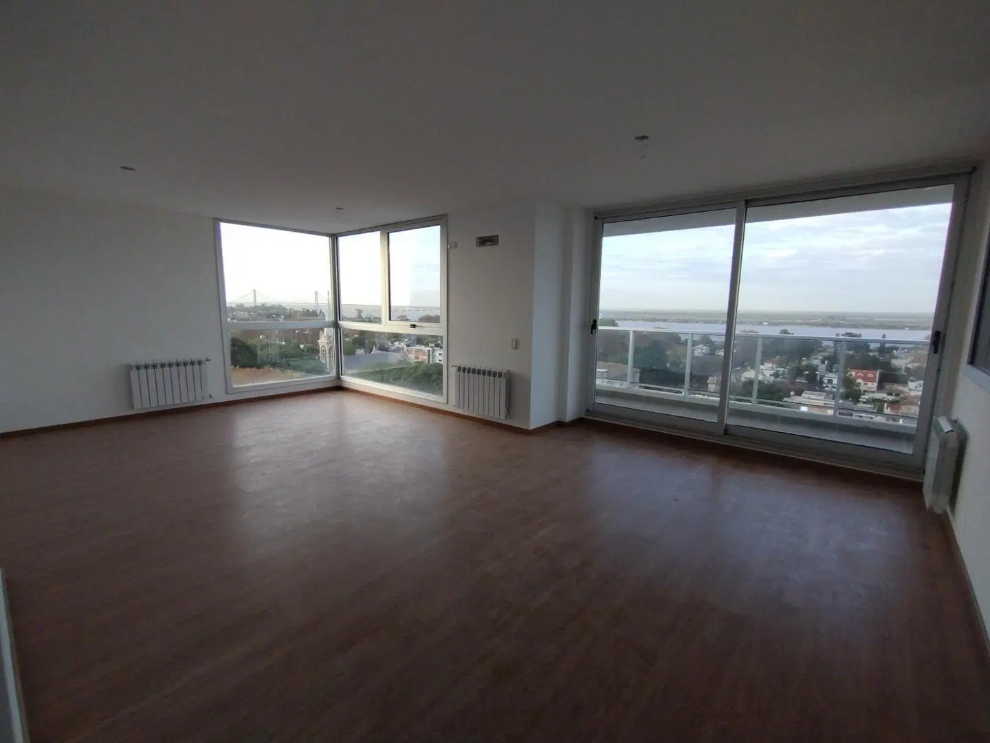 Departamento con vista al río 2
