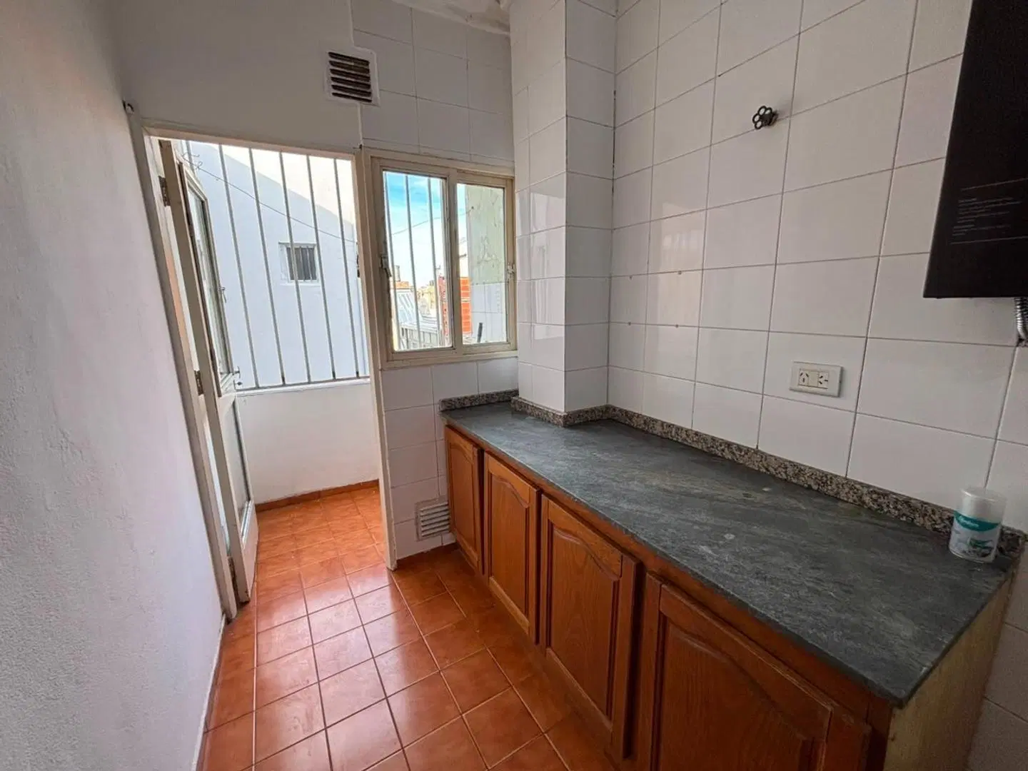 Departamento en alquiler, ubicado en Arroyito 8