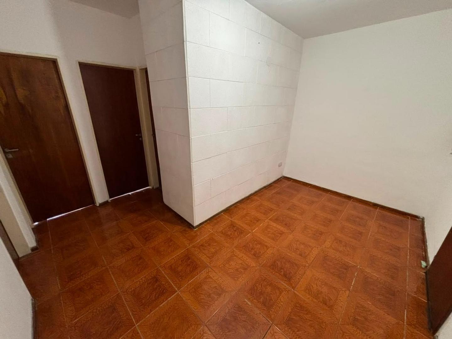 Foto de Departamento en alquiler, ubicado en Arroyito, imagen 2