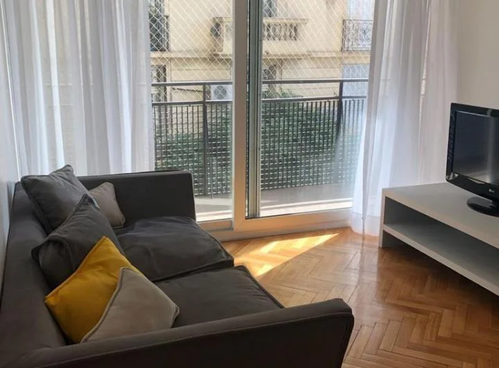 Departamento de 2 ambientes en Retiro 2