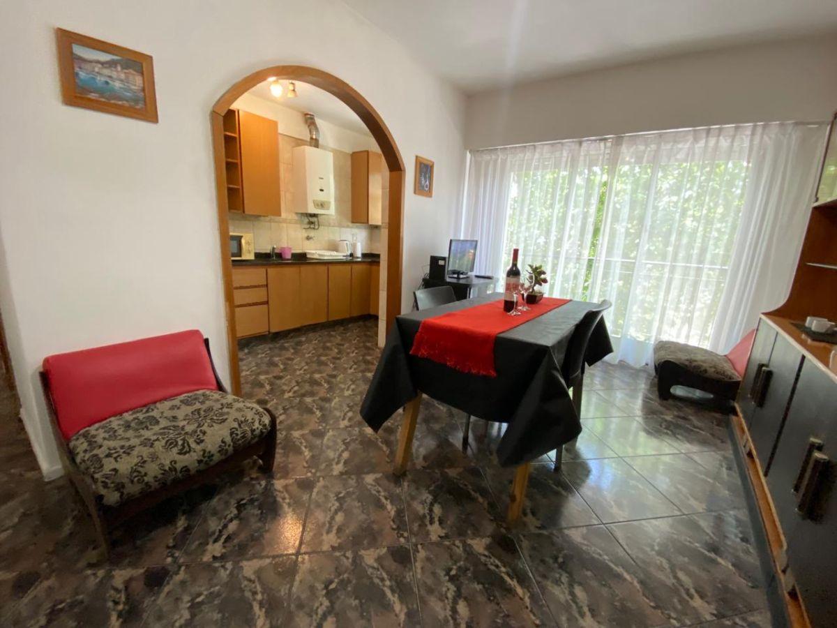 Departamento de 3 ambientes en Monserrat