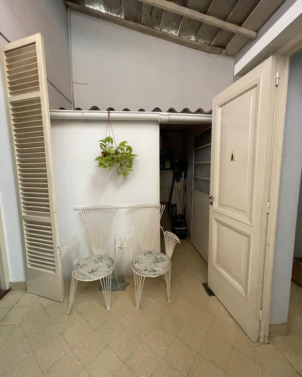 PH en Venta, Flores 2