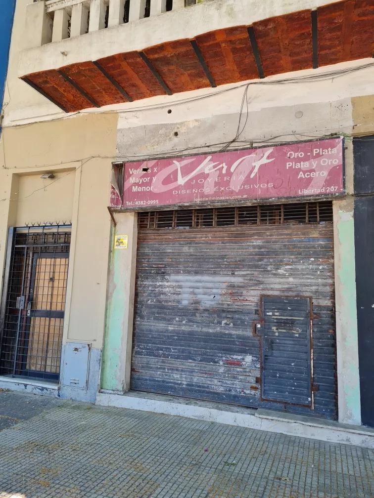 Local Comercial en Venta, La Paternal.