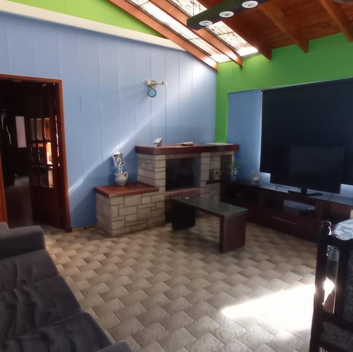 Foto de GALPON C FUERZA MOTRIZ MAS 2 DEPARTAMENTOS DE 3 AMBIENTES EN PLANTA, imagen 5