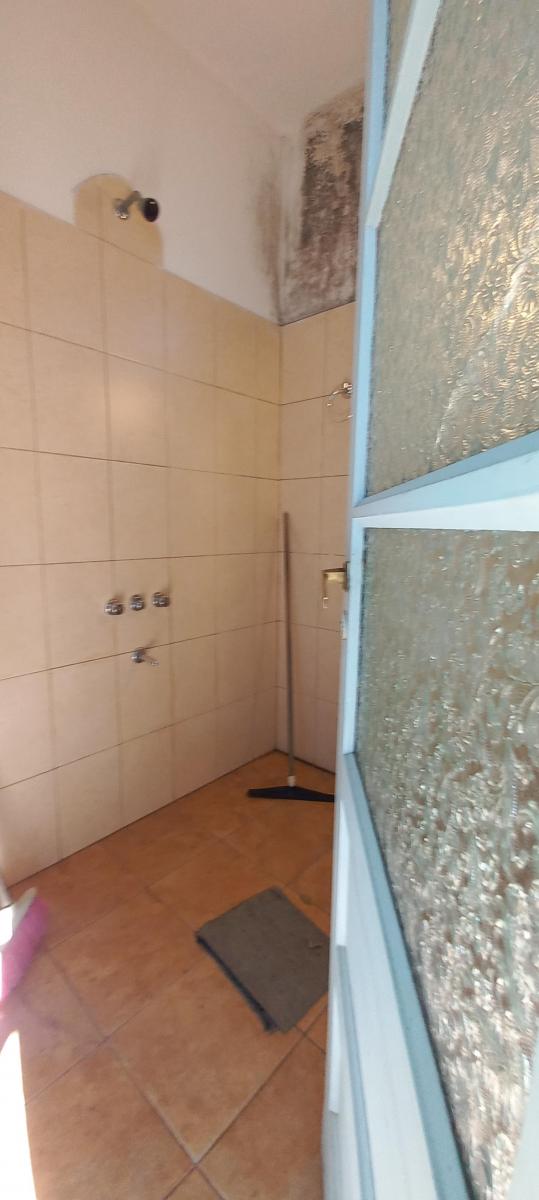 Venta Casa a Reciclar Sobre Lote de 8,66 X 45, Lanus Oeste 4