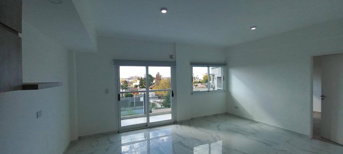 Foto de IMPECABLE 2 AMB. APTO CREDITO. BALCON CON PARRILLA. 2 A/A. EN VENTA, imagen 3
