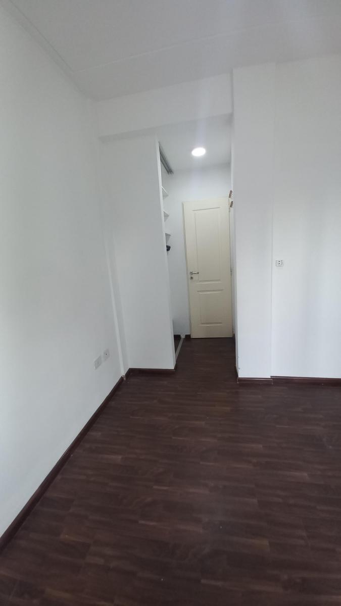 Venta Dpto 2 Ambientes con Dos Cocheras, Lanus 5