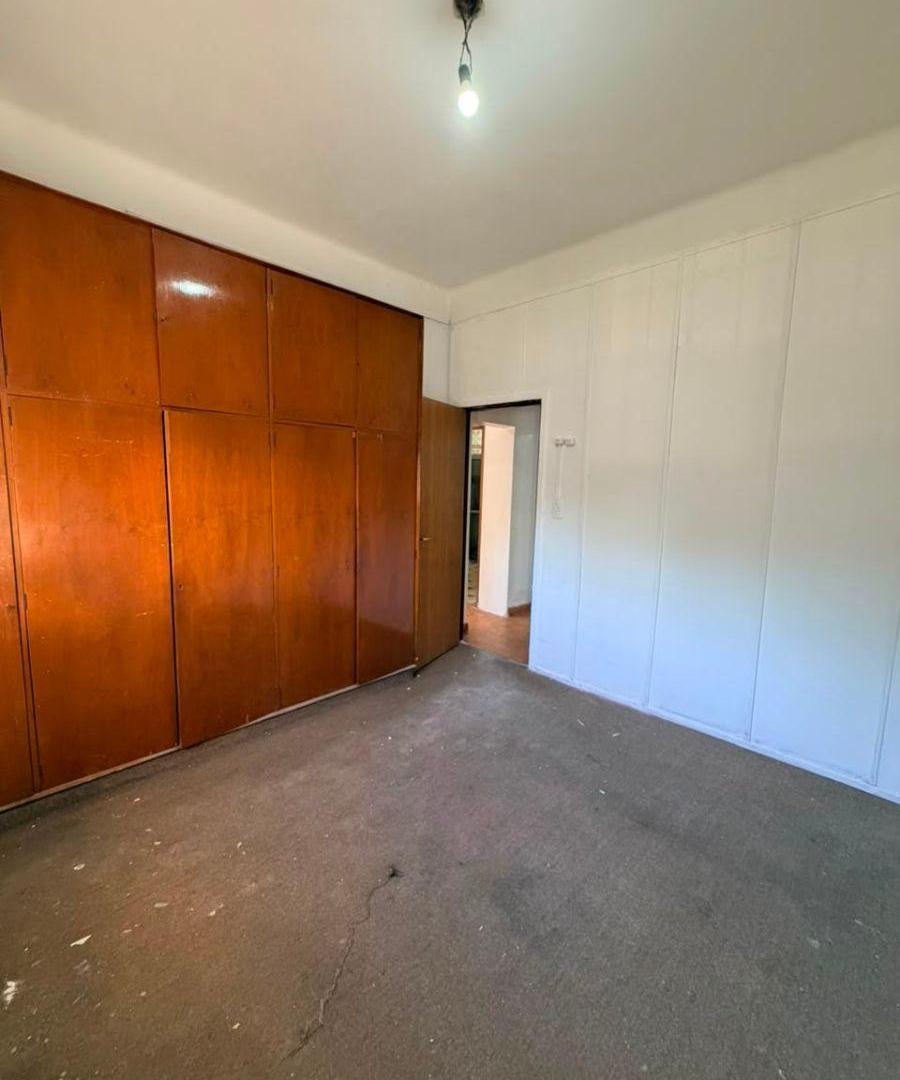 Foto de REBAJADO! PH 3 AMB. AL FRENTE, LANUS O. A LA VENTA, imagen 5