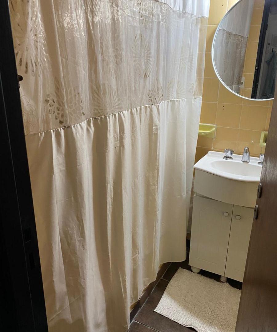Foto de REBAJADO! 2 AMB. En venta, Lanusita. LANUS O. APTO CREDITO Y USO, imagen 2