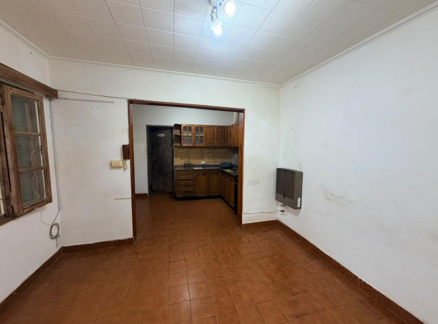 Foto de ALQUILER DE CASA 3 AMBIENTES, LANUS E., imagen 4