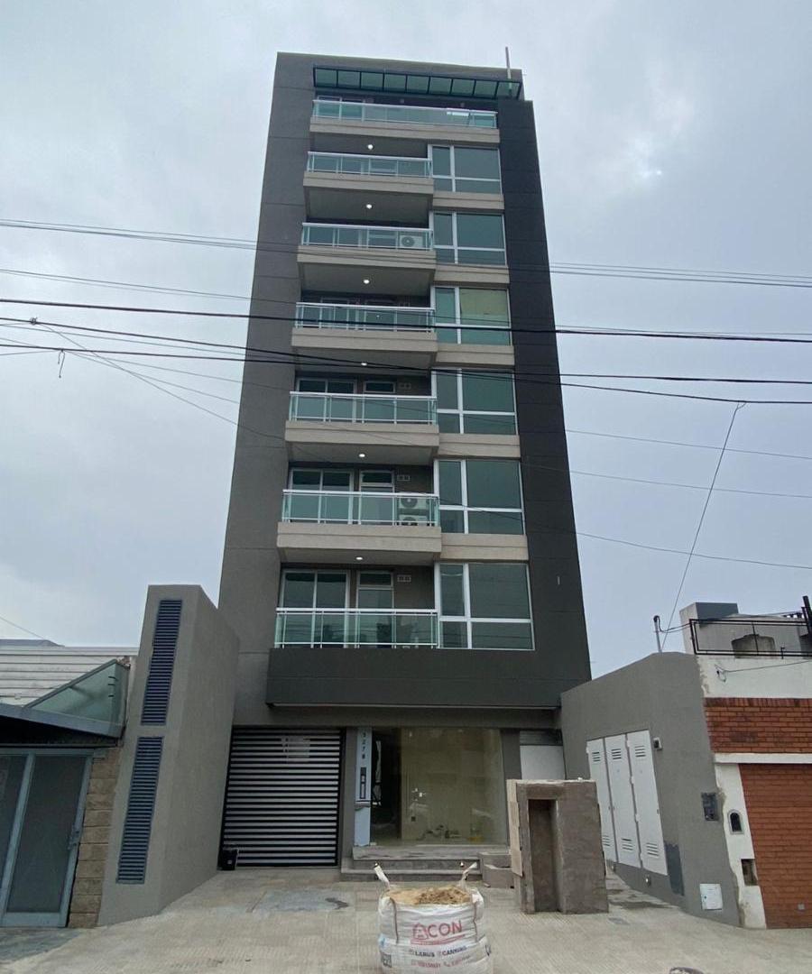 Foto de 2 AMB. C/ COCHERA CUBIERTA. EDIFICIO CON SUM, PARRILLA Y SOLARIUM, imagen 3