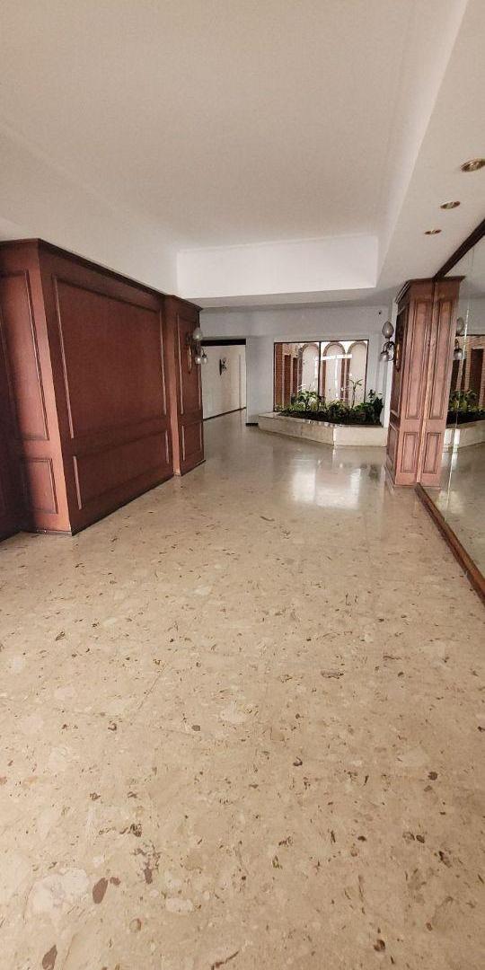 Foto de RECOMENDAMOS Departamento Piso Exclusivo venta c/cochera en Córdoba 600, imagen 4