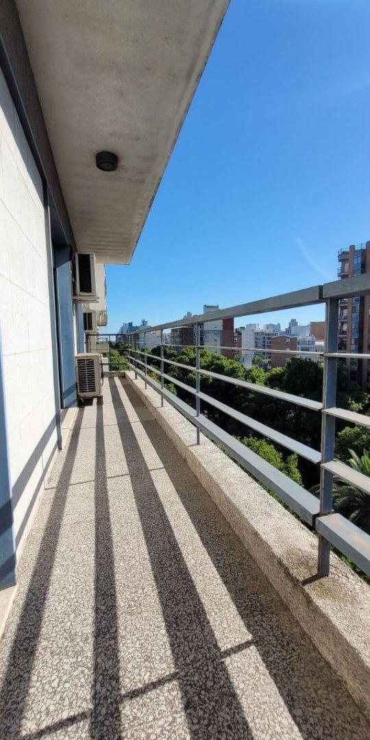 Foto de Dpto en VENTA - 3 dorm.+ comodín + balcón + galería-Bv.Oroño 500-VISTA, imagen 3