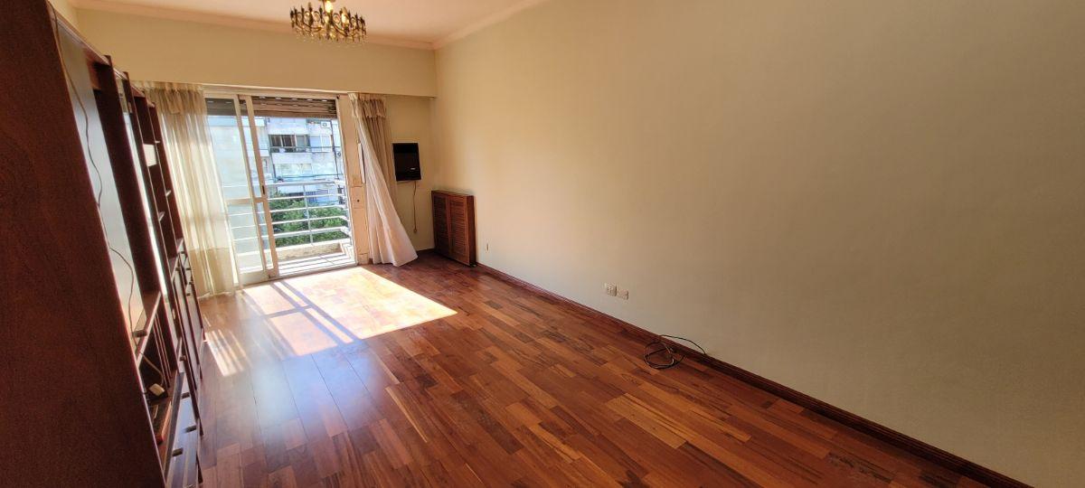 Foto de Dpto en VENTA - 3 dorm.+ comodín + balcón + galería-Bv.Oroño 500-VISTA, imagen 4