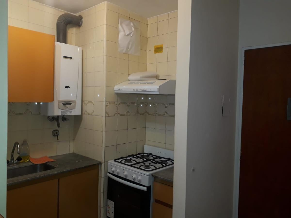 Foto de ALQUILER Depto amplio AL FRENTE 1 dormitorio, SEMIAMOBLADO- Alem 1300, imagen 1