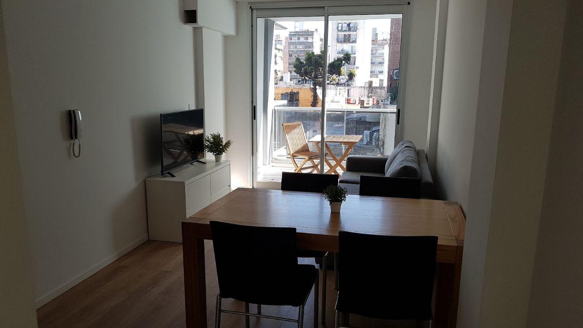 Foto de EN VENTA Estudio de uso profesional - c/balcón - Paraguay 555 - Centro, imagen 4