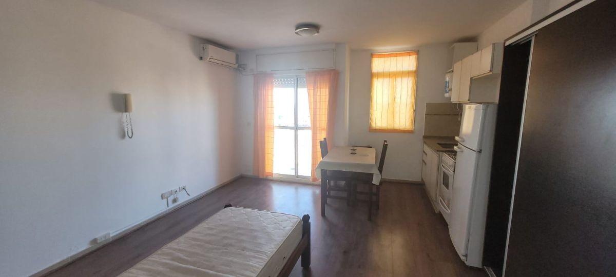 Foto de Monoambiente en VENTA Ba. ECHESORTU es ideal estudiantes-Balcón FRENTE, imagen 3