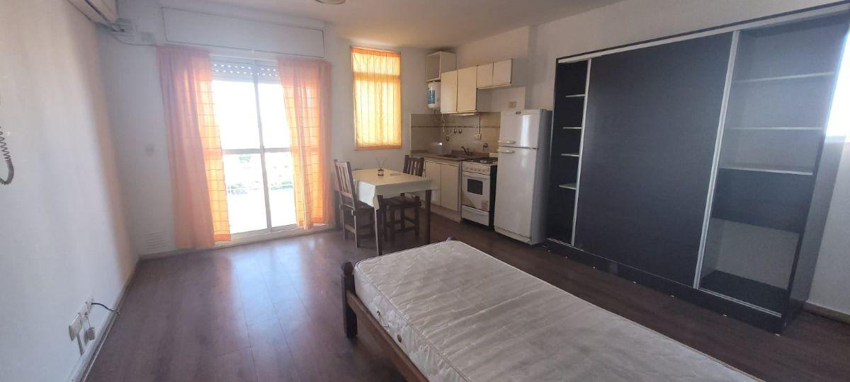 Foto de Monoambiente en VENTA Ba. ECHESORTU es ideal estudiantes-Balcón FRENTE, imagen 2