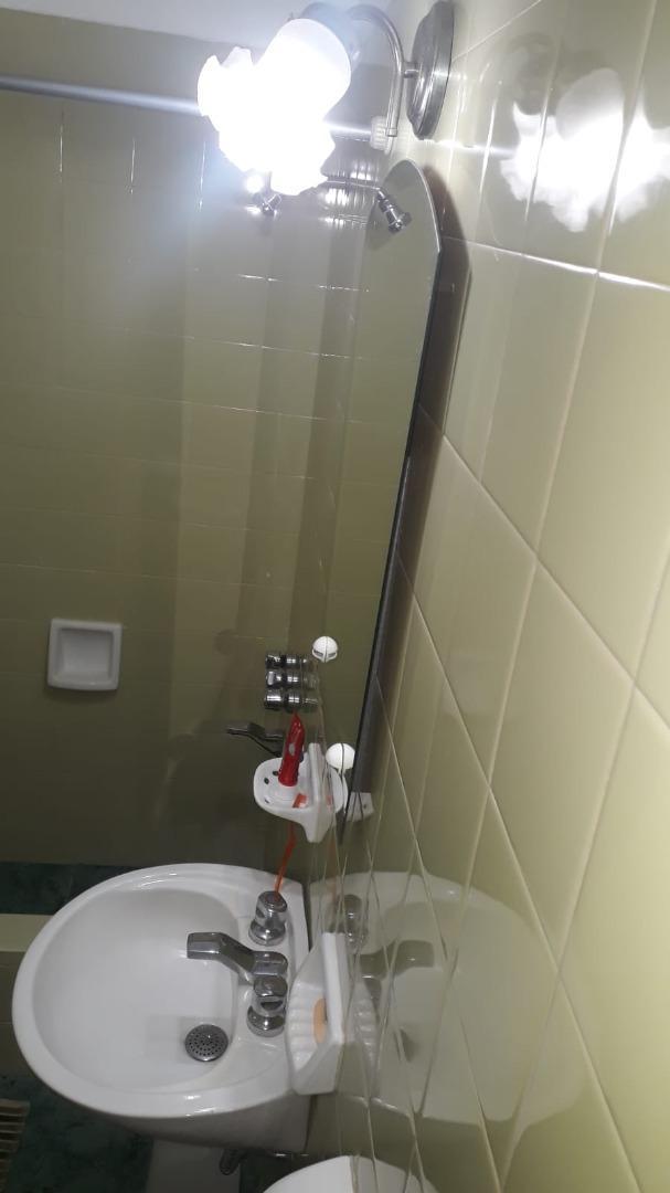 PH 2 Ambientes 1º Piso Al Frente. 3