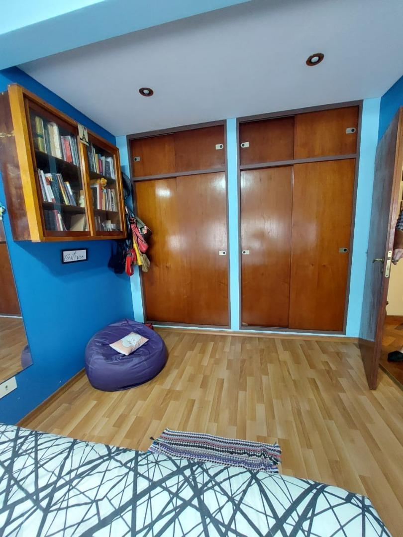 Hermosa Casa a m de Plaza Alem 1