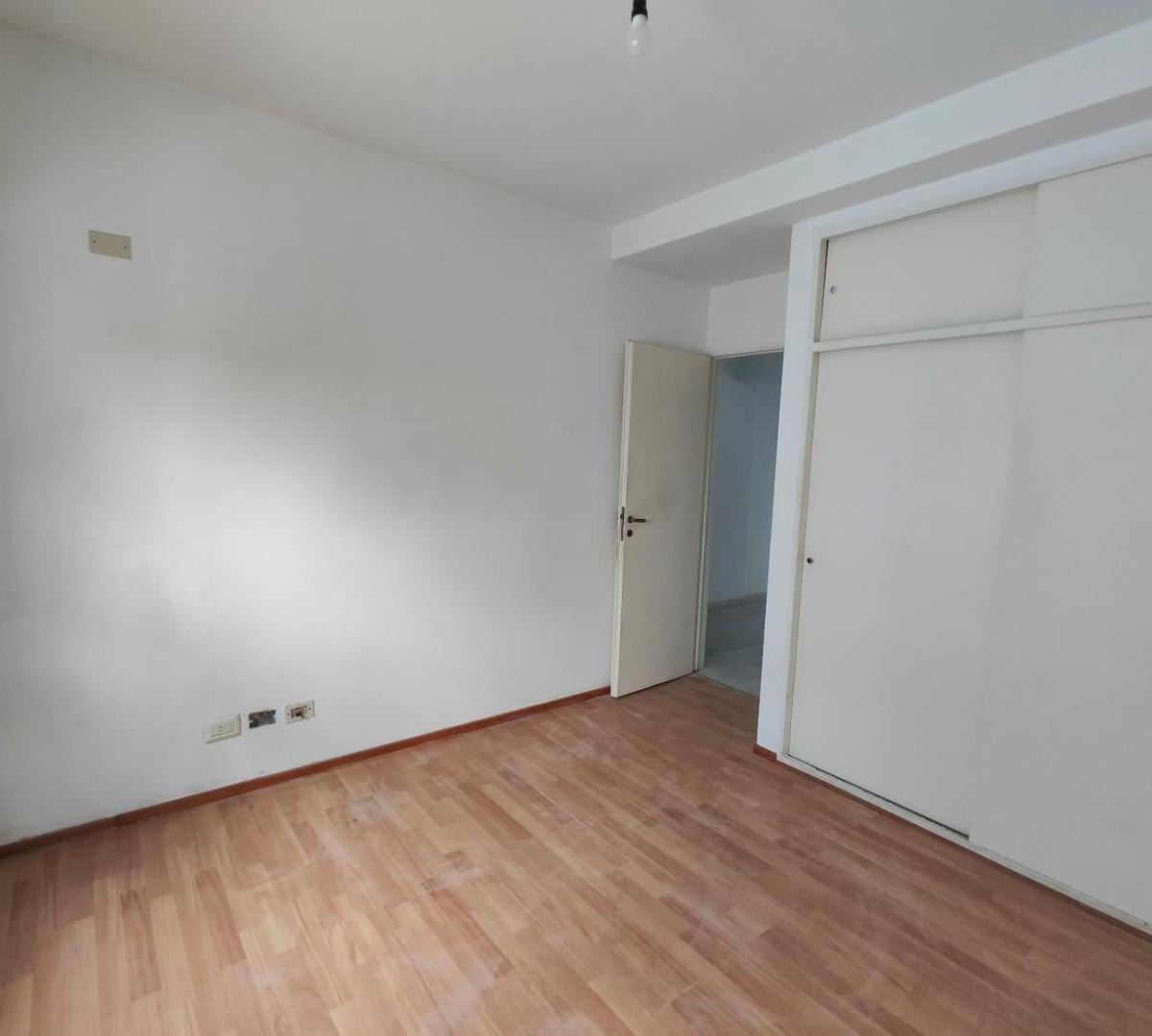 Muy Lindo Departamento a 2 Cuadras de Alvear 3