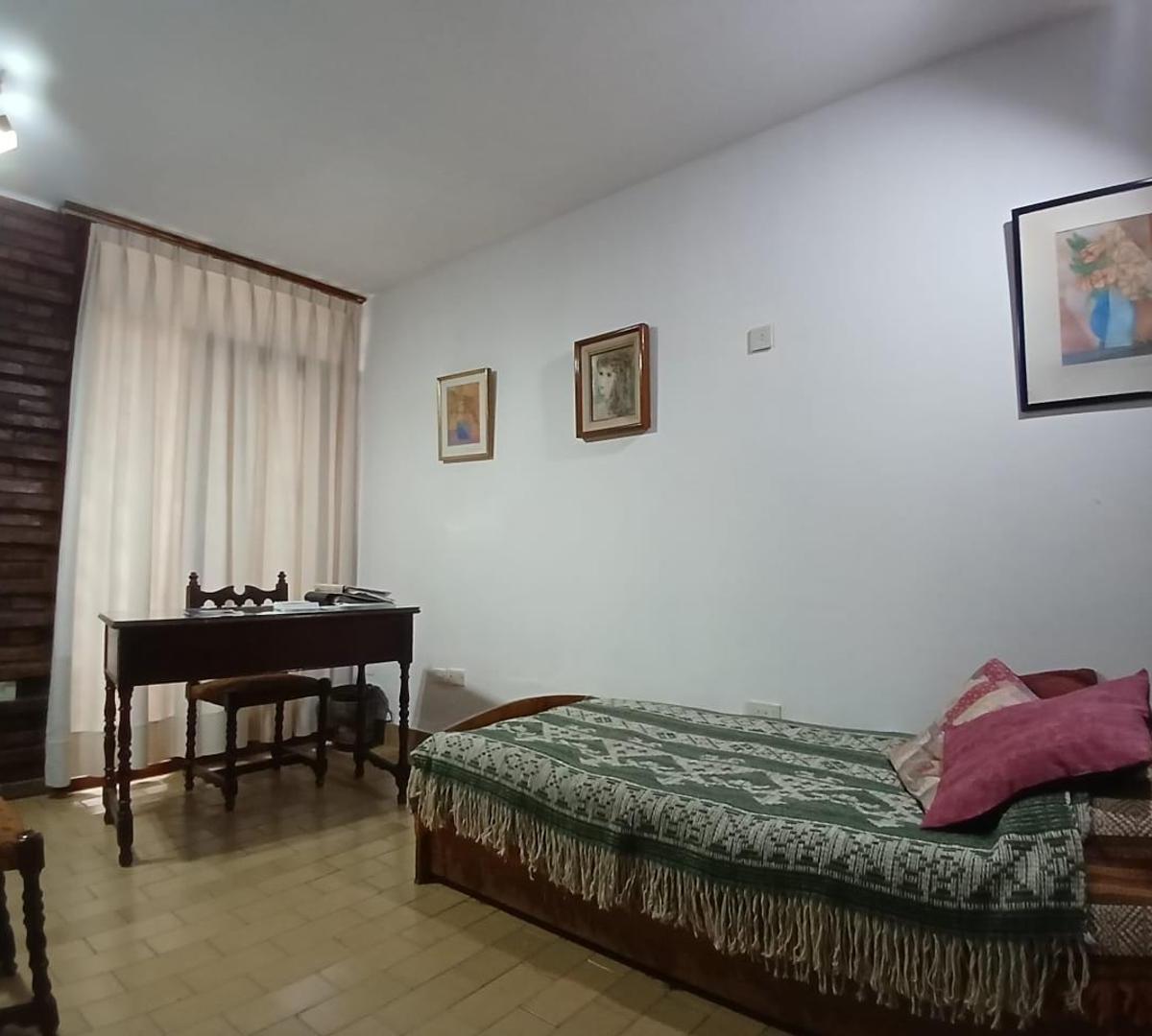 Chalet Moderno 4 Ambientes en Excelente Estado. 4