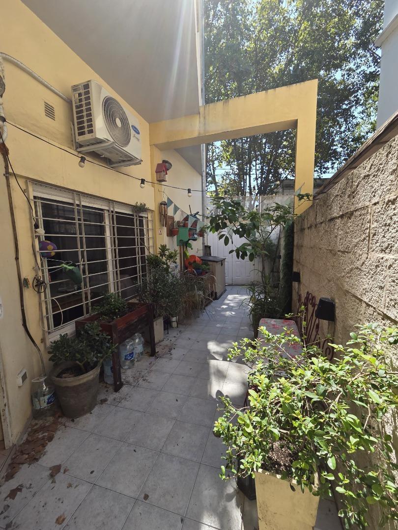P. H 3 Ambientes con Patio 2
