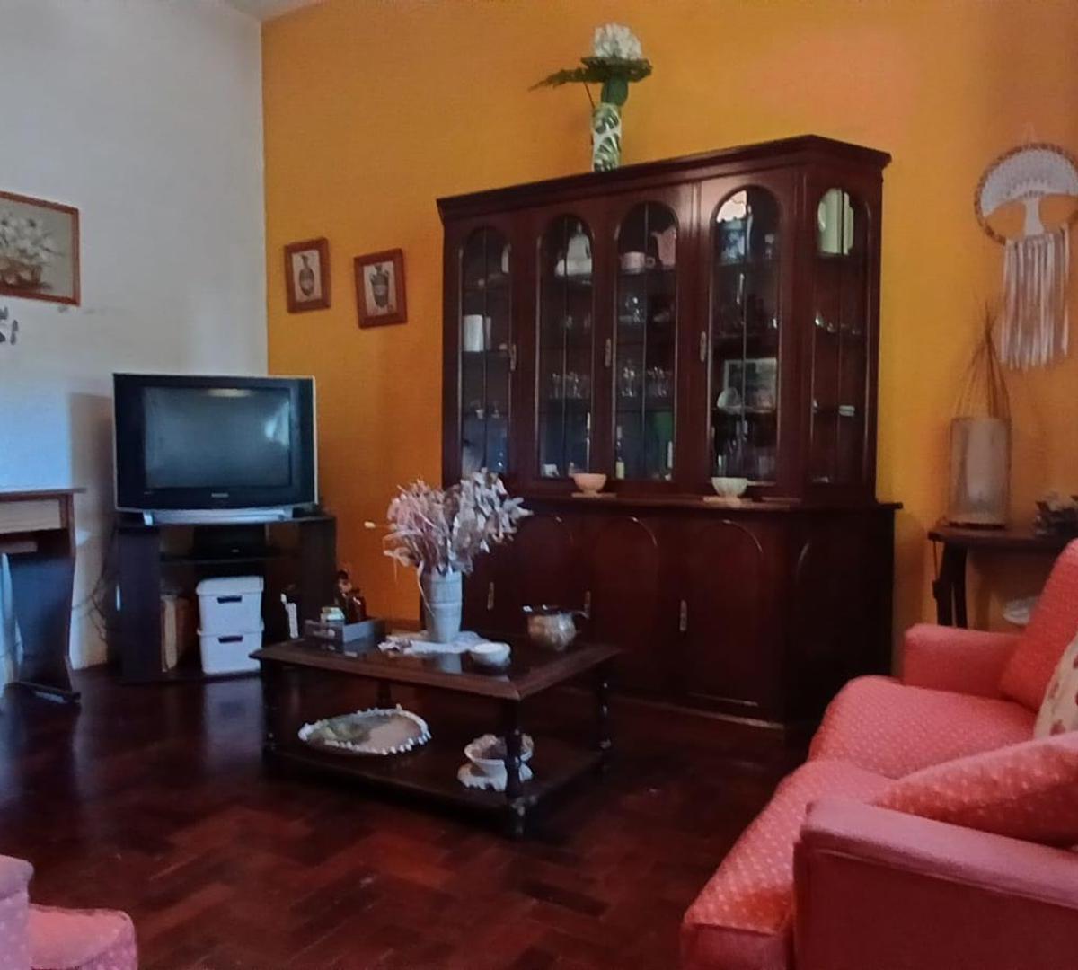 casa en venta sobre lote de 10 x 76 NUEVO VALOR